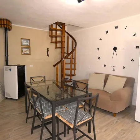 Scappo In Umbria, Vicoletto Porchiano (Terni)