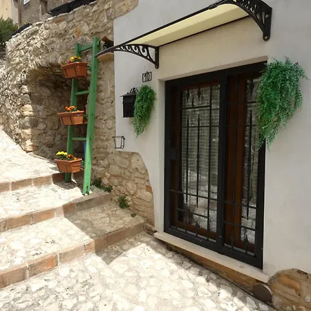 Scappo In Umbria, Vicoletto * Porchiano (Terni)